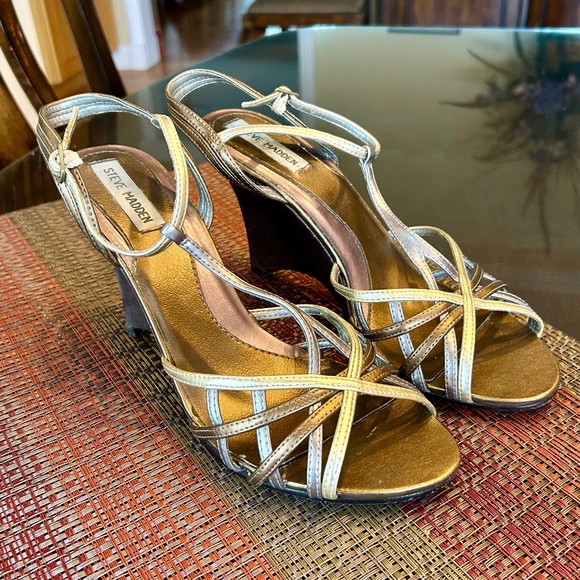 Steve Madden Bronze, Gold & Silver Strappy Sandals with Wedge Heels Size 10 - Picture 1 of 7